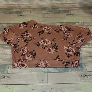 White Birch Floral Shimmer Shirt/Top Large